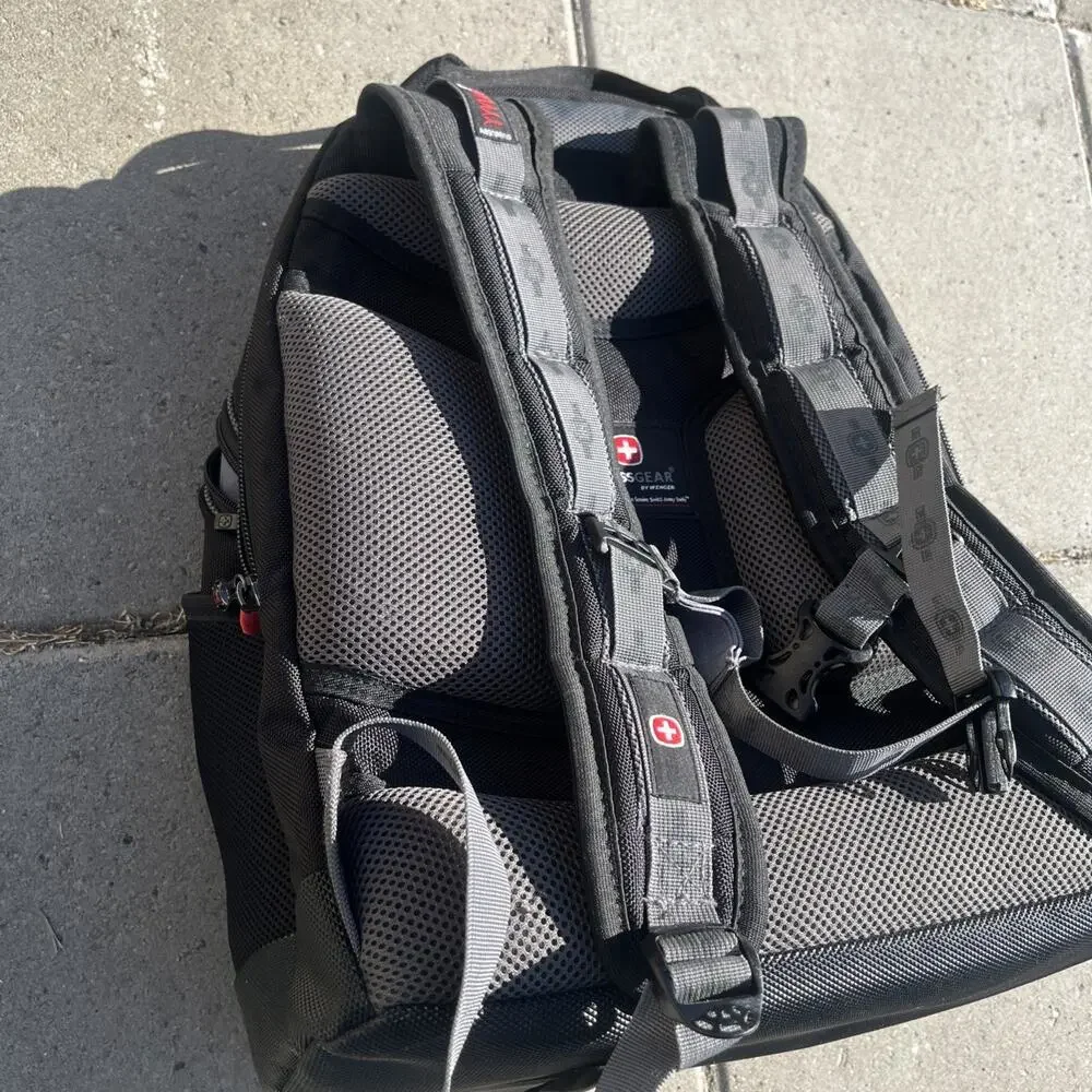 Swiss Gear Uline 16